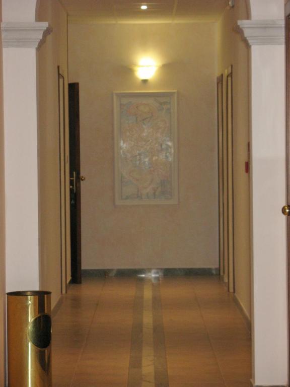 Astor Victoria Hotel
